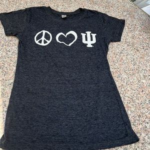 Indiana university T shirt